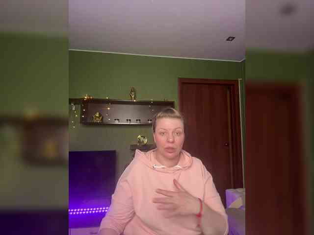 Veronika_Gold webcam