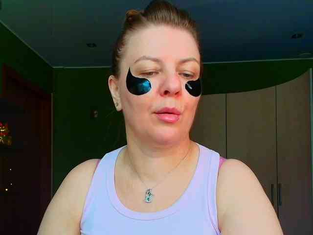 Veronika_Gold webcam