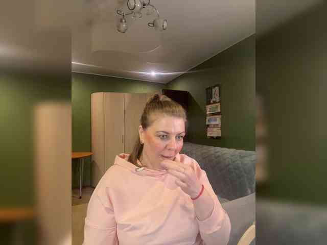 Veronika_Gold webcam