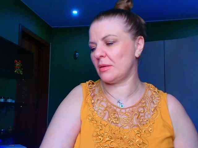 Veronika_Gold webcam
