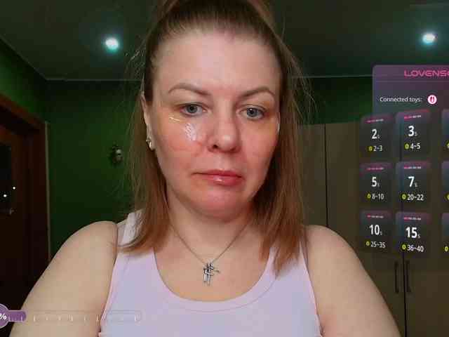 Veronika_Gold webcam