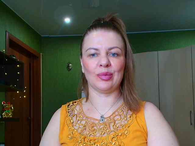 Veronika_Gold webcam