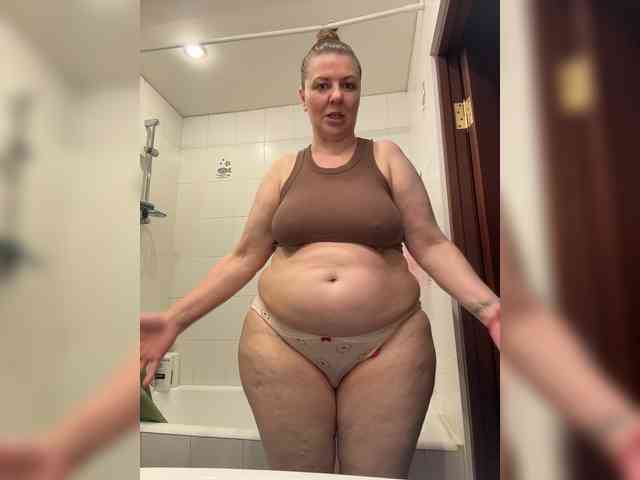 Veronika_Gold webcam