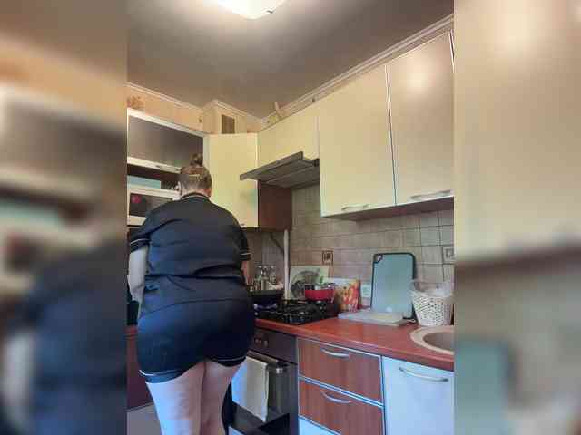 Veronika_Gold webcam