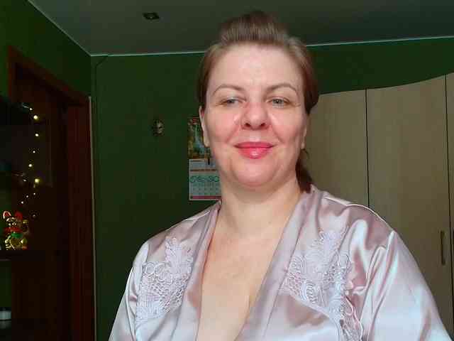 Veronika_Gold webcam