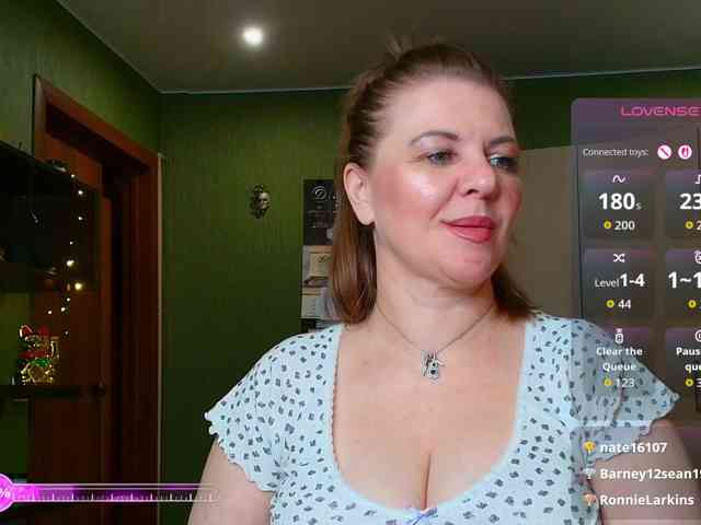 Veronika_Gold webcam