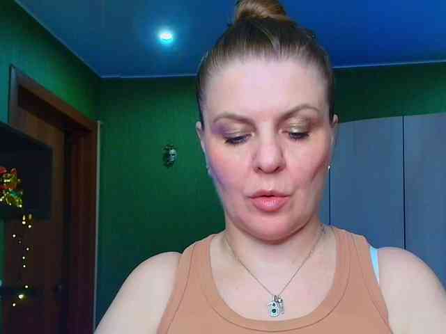 Veronika_Gold webcam