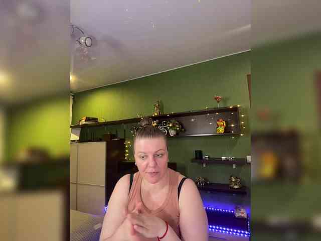 Veronika_Gold webcam