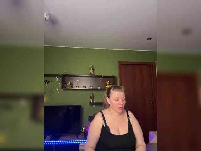 Veronika_Gold webcam