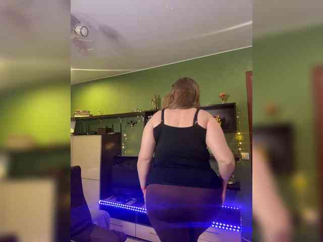 Veronika_Gold webcam