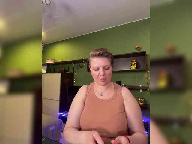 Veronika_Gold webcam