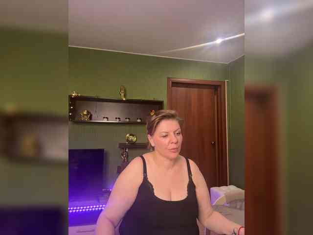 Veronika_Gold webcam