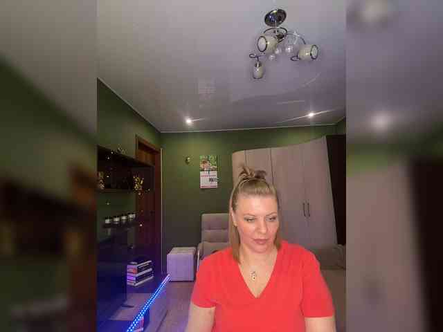 Veronika_Gold webcam