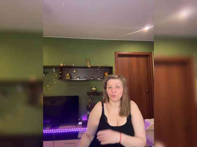 Veronika_Gold webcam