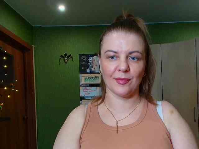 Veronika_Gold webcam