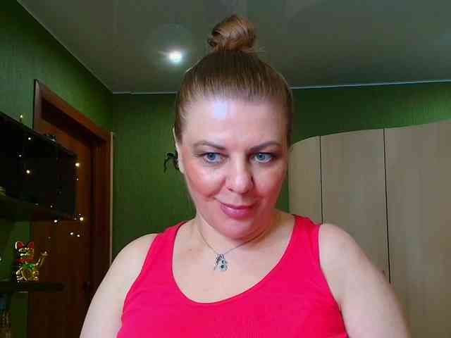 Veronika_Gold webcam