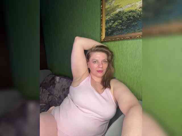 Veronika_Gold webcam