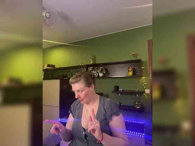 Veronika_Gold webcam