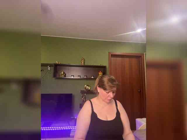 Veronika_Gold webcam