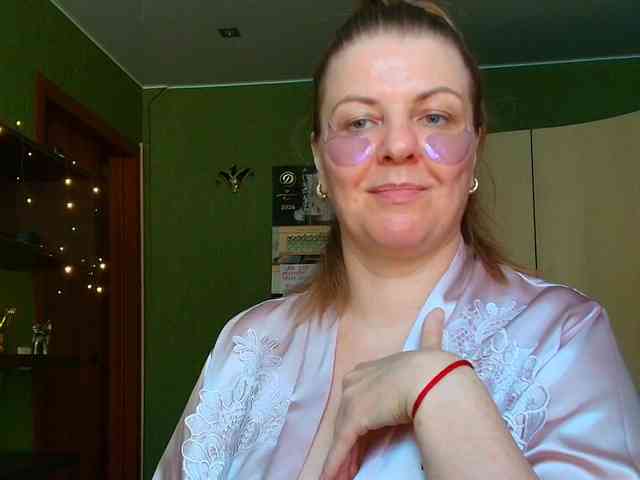 Veronika_Gold webcam