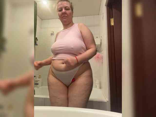 Veronika_Gold webcam