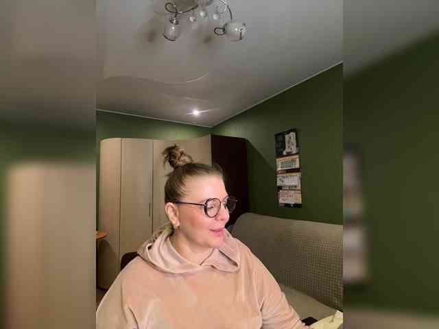 Veronika_Gold webcam