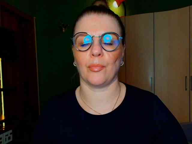 Veronika_Gold webcam