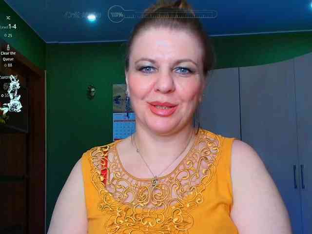 Veronika_Gold webcam