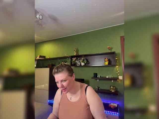 Veronika_Gold webcam