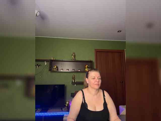 Veronika_Gold webcam