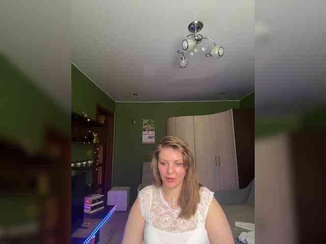 Veronika_Gold webcam