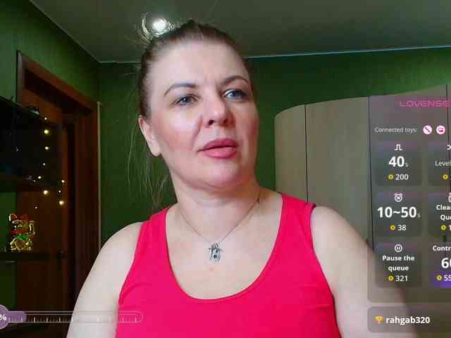 Veronika_Gold webcam