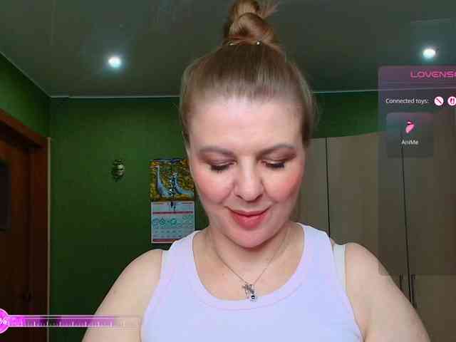 Veronika_Gold webcam