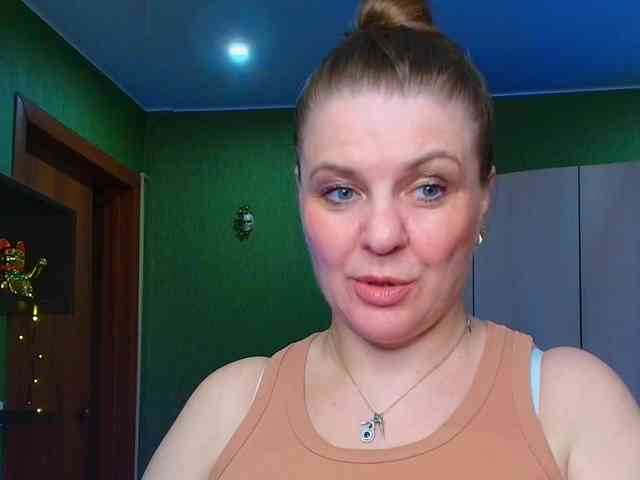 Veronika_Gold webcam