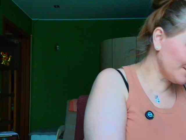 Veronika_Gold webcam