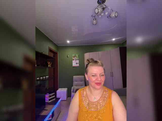Veronika_Gold webcam