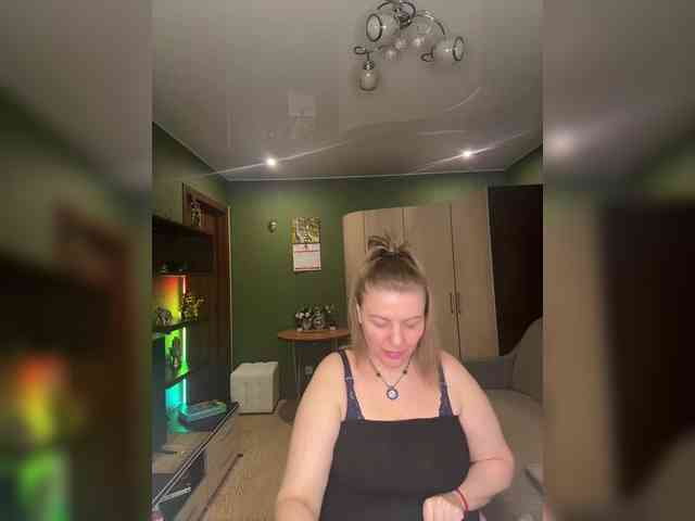 Veronika_Gold webcam