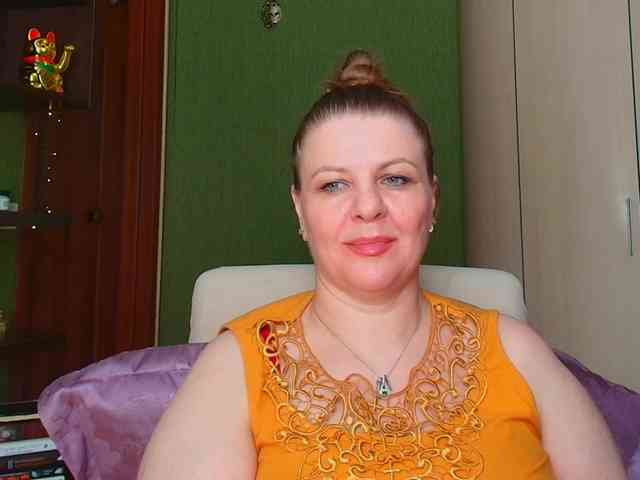 Veronika_Gold webcam
