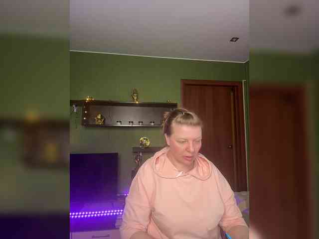 Veronika_Gold webcam