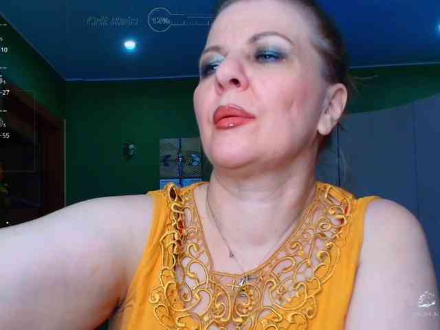 Veronika_Gold webcam