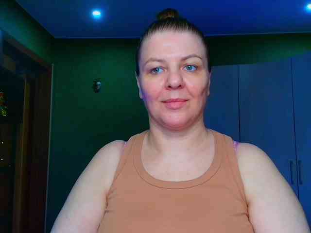 Veronika_Gold webcam