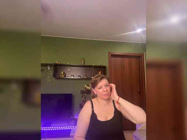 Veronika_Gold webcam