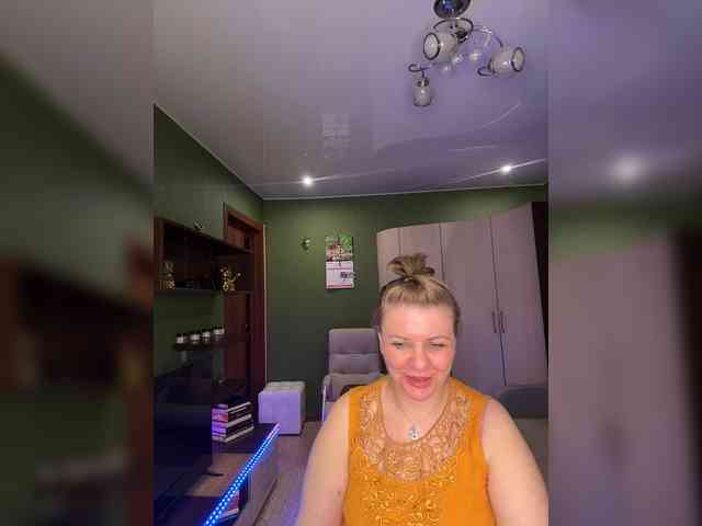 Veronika_Gold webcam