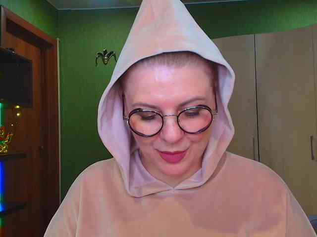 Veronika_Gold webcam