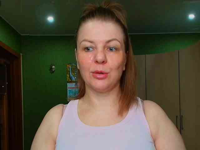 Veronika_Gold webcam