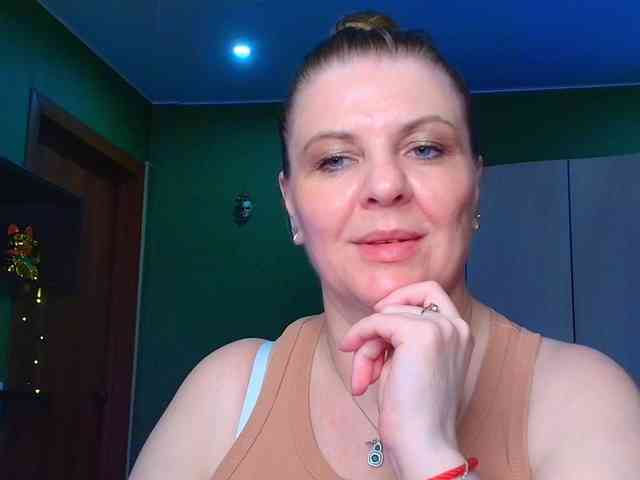 Veronika_Gold webcam