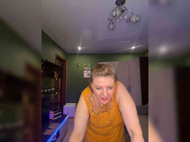 Veronika_Gold webcam