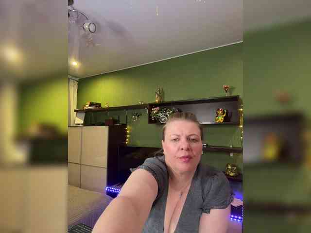 Veronika_Gold webcam