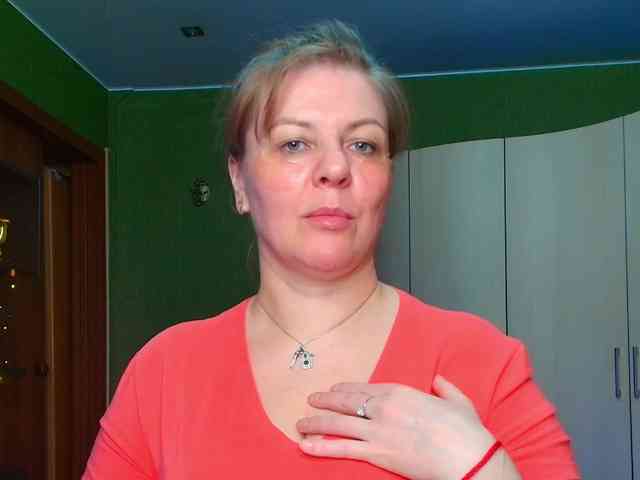 Veronika_Gold webcam