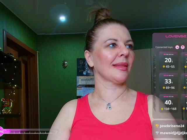 Veronika_Gold webcam